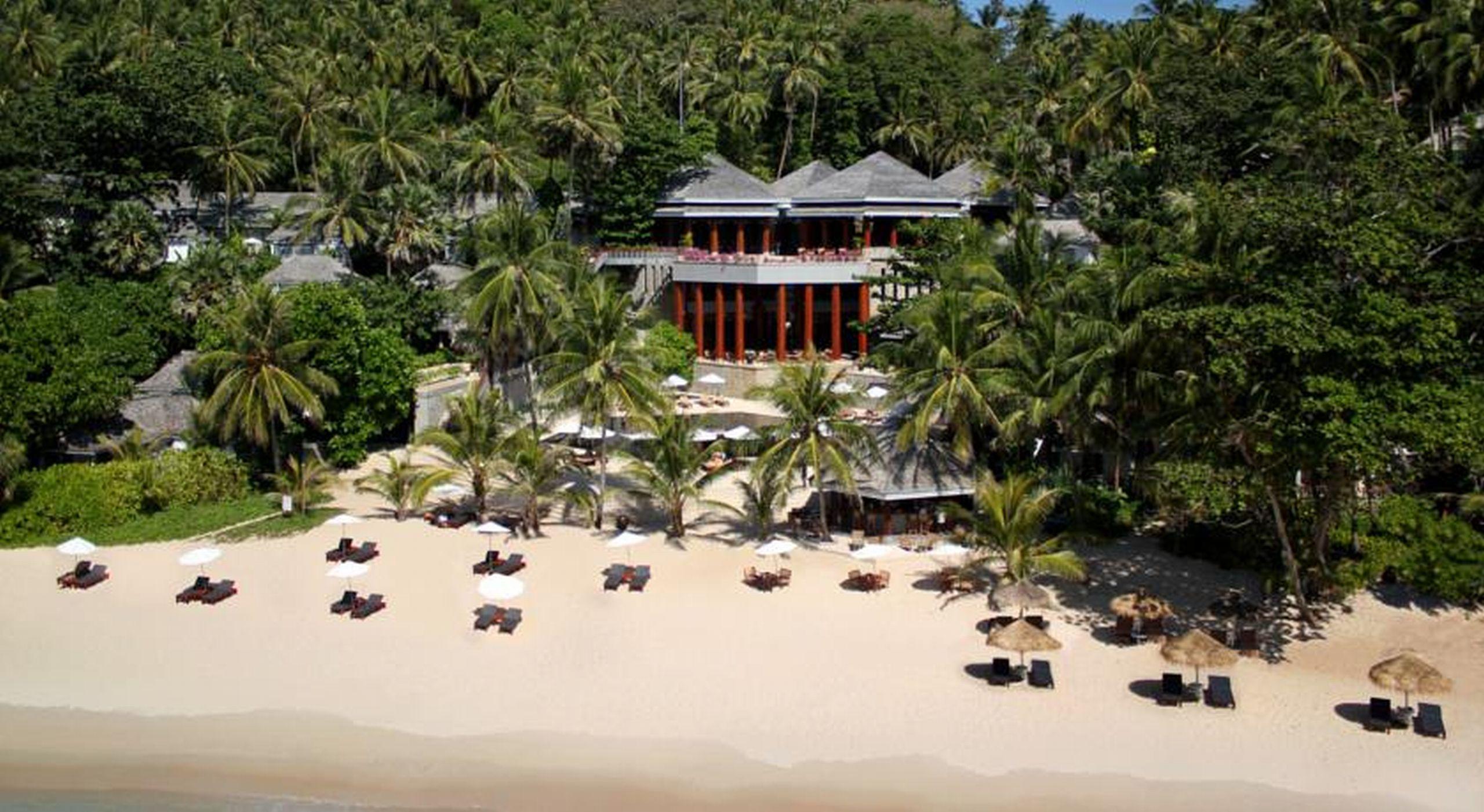 The Surin Phuket Hotel Екстериор снимка