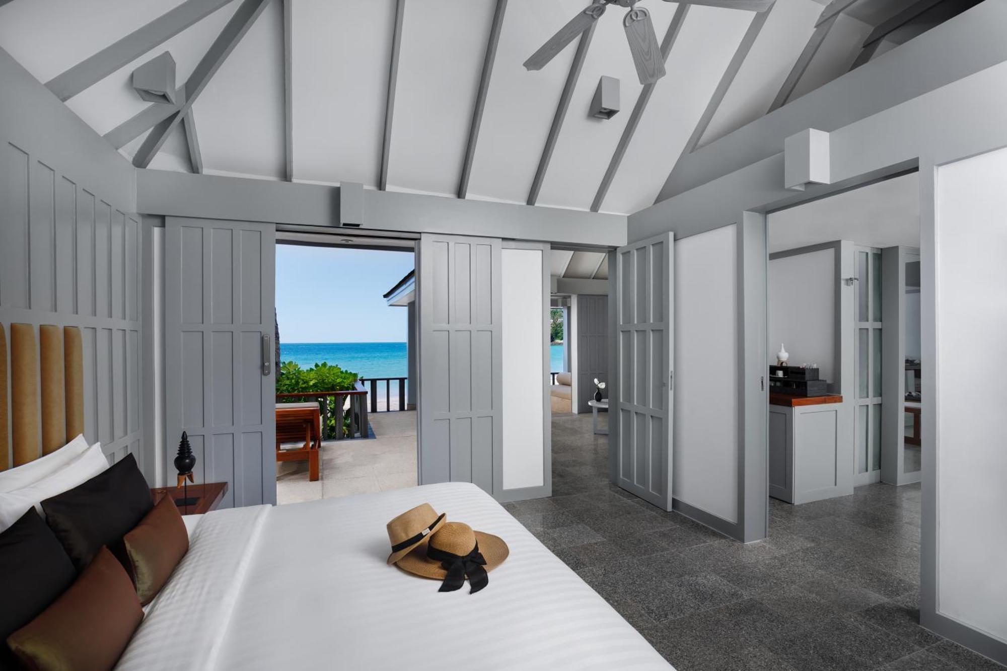 The Surin Phuket Hotel Екстериор снимка